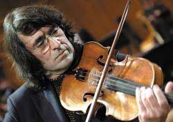 Юрий Башмет (род. 24 января 1953 года), российский альтист, дирижёр, педагог (фото)