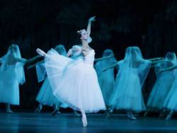 Абсолютный слух. Образ вечно юной Жизель