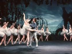 Чайковский. Балет «Лебединое озеро»